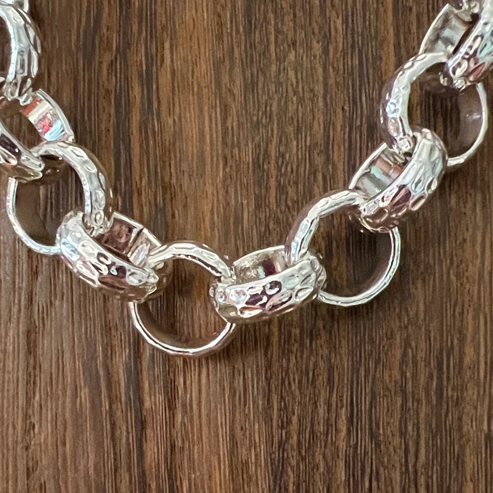 3/$18 Elegant Silver Chain Necklace Lot 1052 - Picture 2 of 6